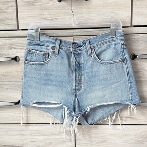 Levi’s 501 Blue High-Waisted Jean Shorts with Frayed Hem size W28